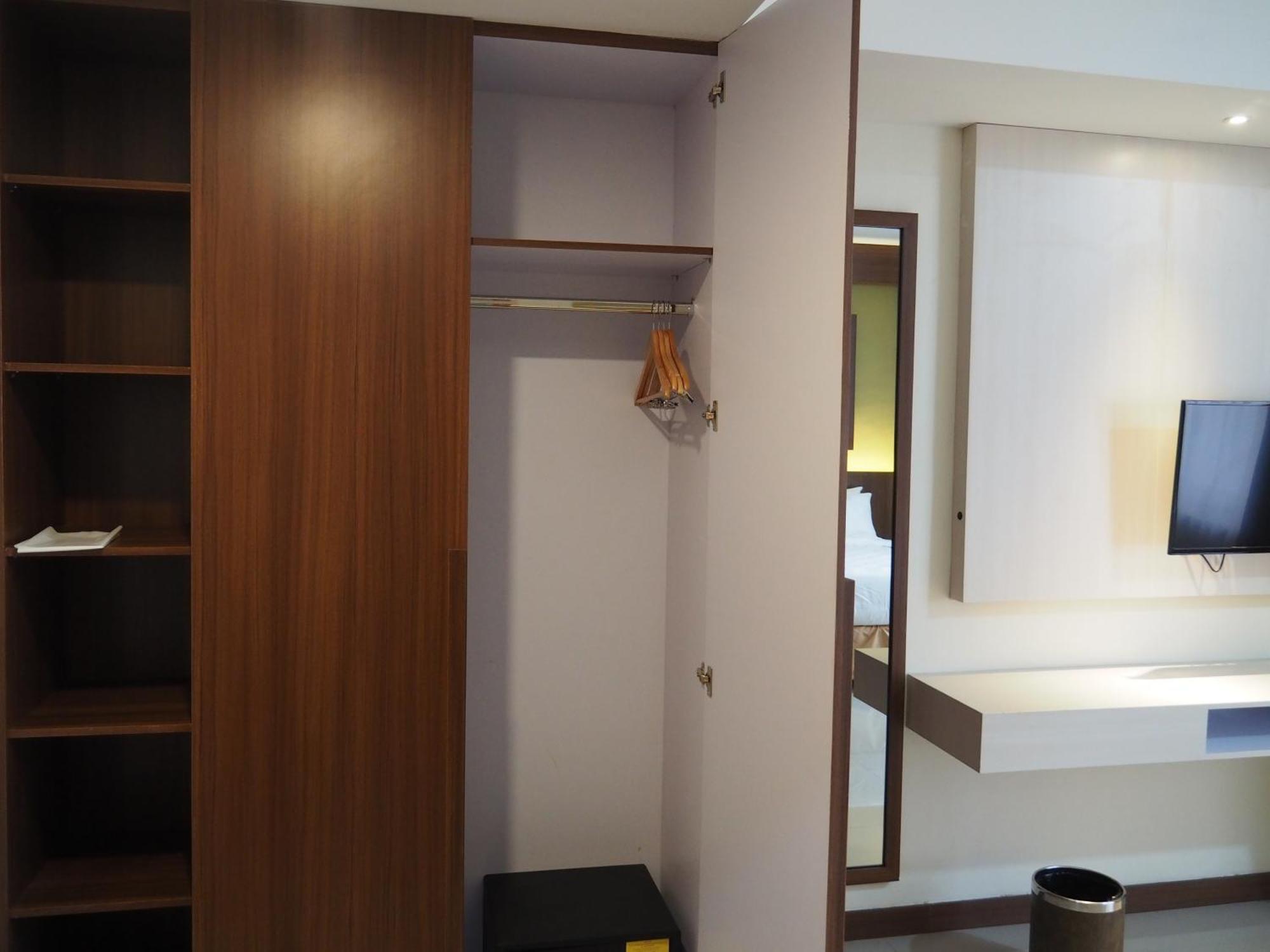 Luminor Hotel Banyuwangi By Wh Zewnętrze zdjęcie