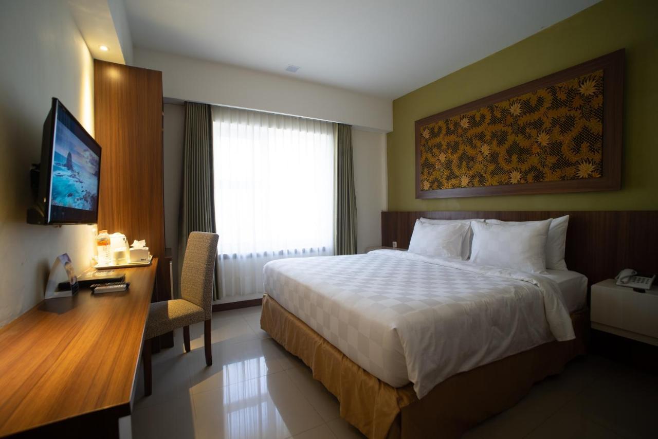 Luminor Hotel Banyuwangi By Wh Zewnętrze zdjęcie