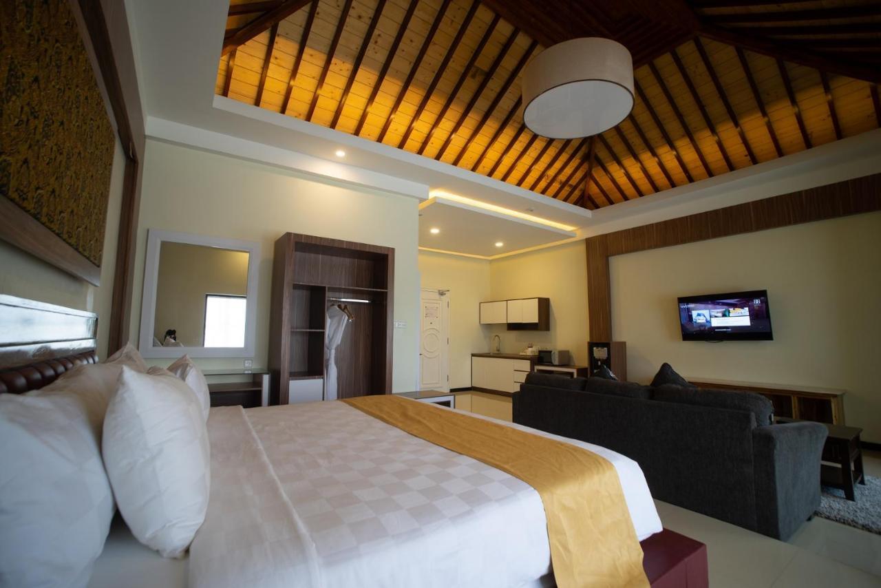Luminor Hotel Banyuwangi By Wh Zewnętrze zdjęcie